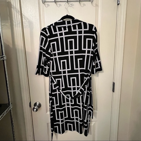 WHBM Dress - Picture 2 of 3